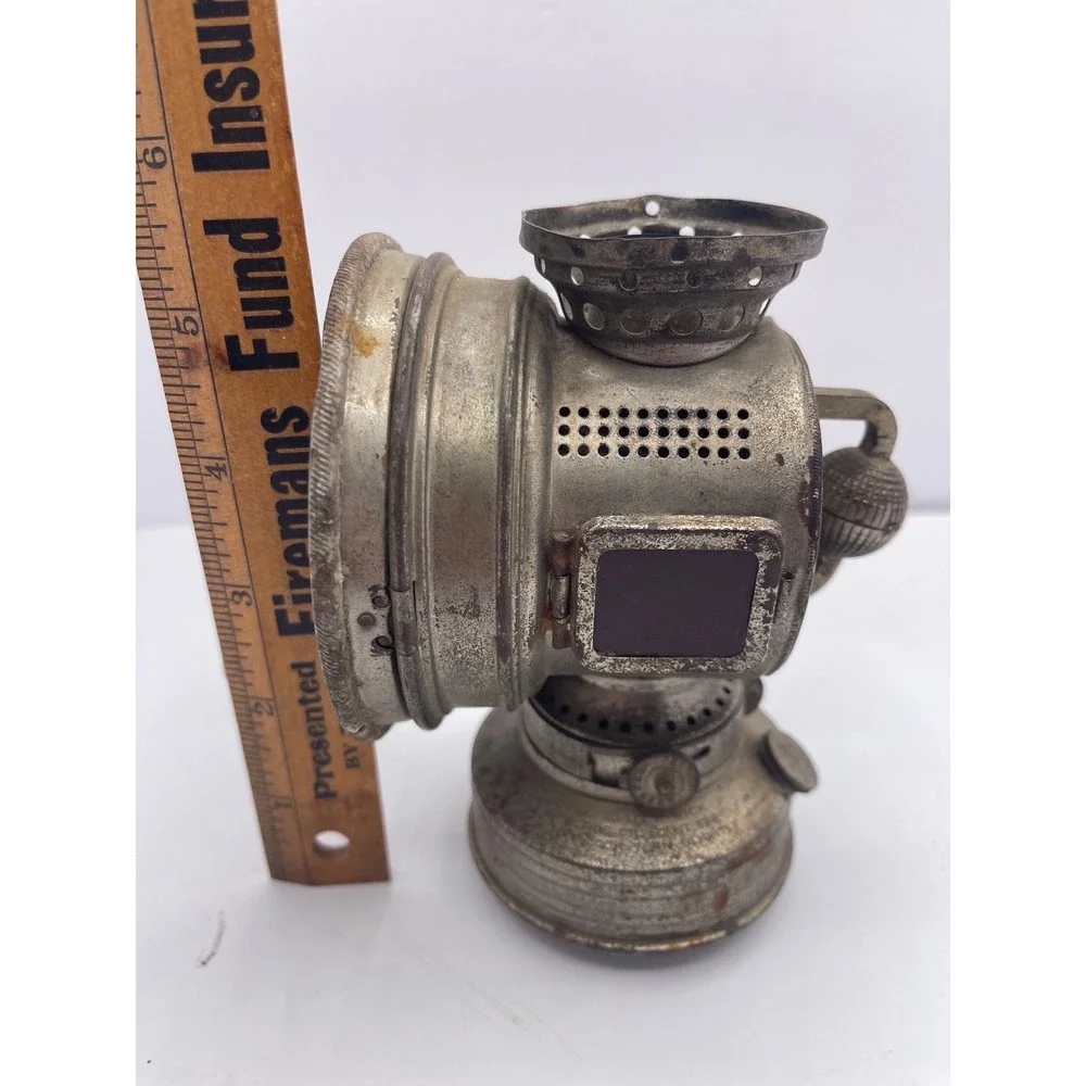 1895 Kerosene Vehicle Lantern 21st Century Manufacturer made in USA FOR‎ PARTS